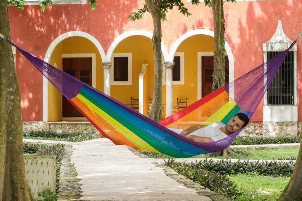 King Nylon Plus Hammock in Rainbow